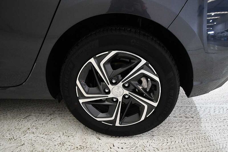 Hyundai i30 1.0 TGDI Klass LR 48V 120