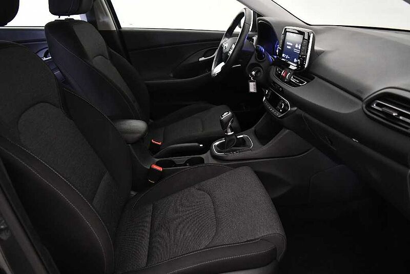 Hyundai i30 1.0 TGDI Klass LR 48V 120
