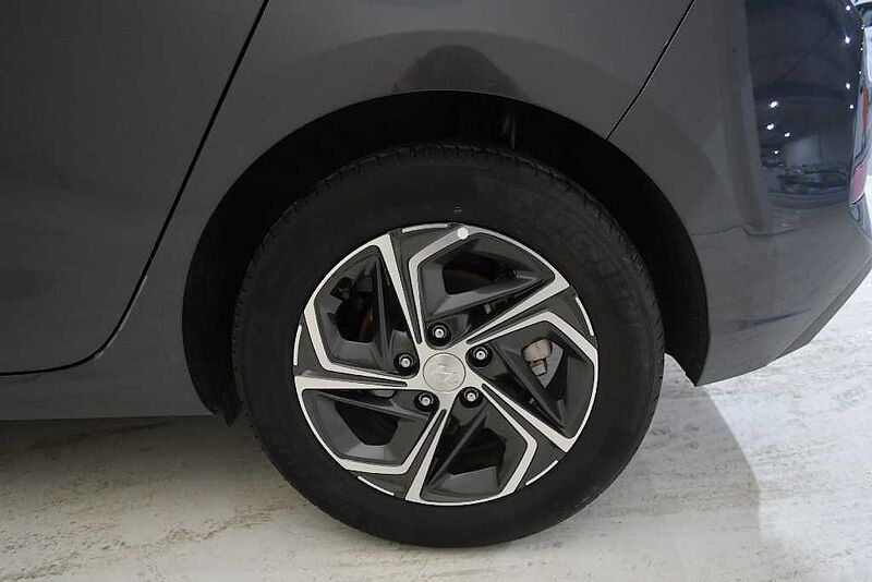 Hyundai i30 1.0 TGDI Klass LR 48V 120