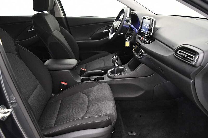 Hyundai i30 1.0 TGDI Klass LR 48V 120